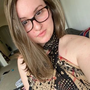 Meet your Posher, Mackenzie